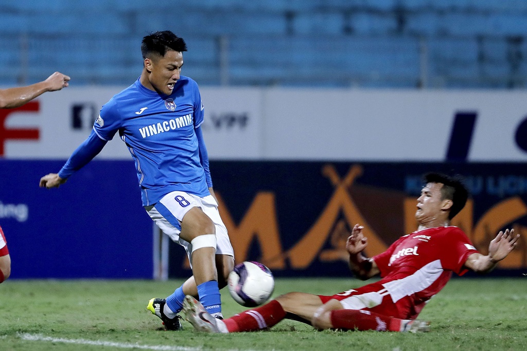 Cầu thủ lo lắng khi CLB Than Quảng Ninh dừng hoạt động